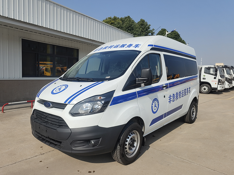 福特V362（柴油）非急救監(jiān)護(hù)型服務(wù)車(chē)