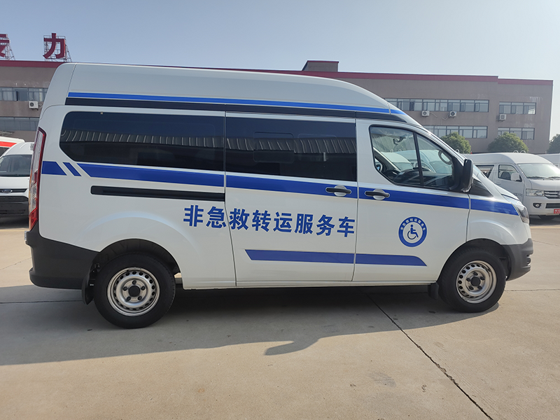 福特V362（柴油）非急救監(jiān)護(hù)型服務(wù)車(chē)