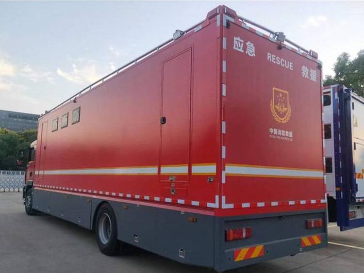 重汽消防救援保障凈水車(chē)